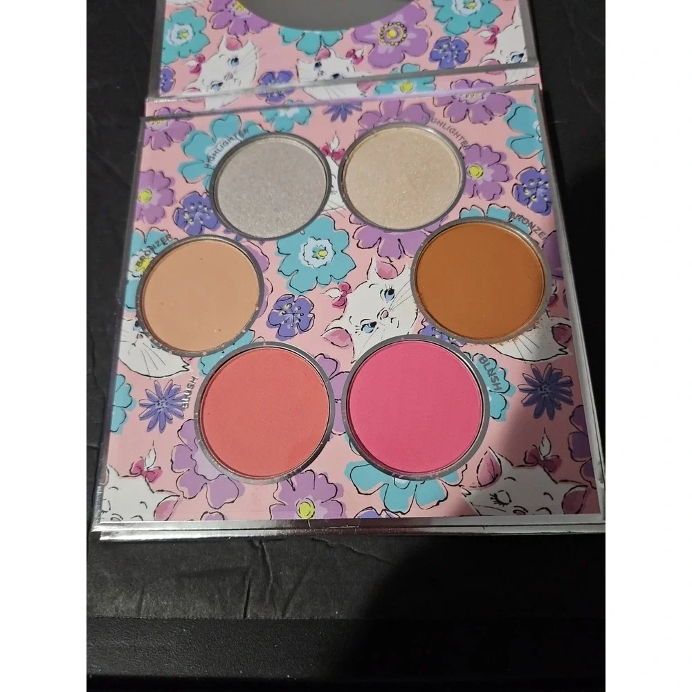 Taste Beauty Disneys The Aristocats Complexion‎ Palette New